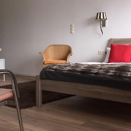 Aparthotel Düsseldorfer Domicil Media Harbour 3*